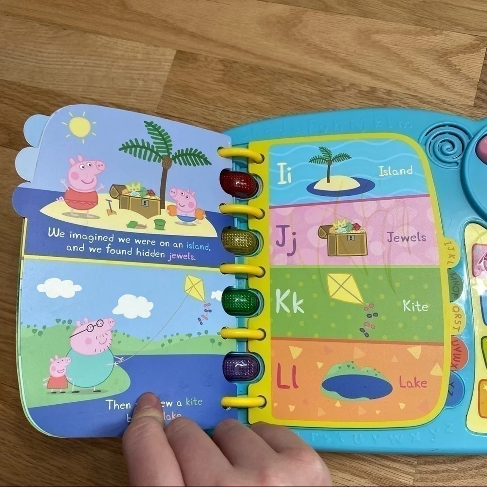 Vtech Peppa Pig Learn & Discover Book Lights Sound Letters Kids Toy